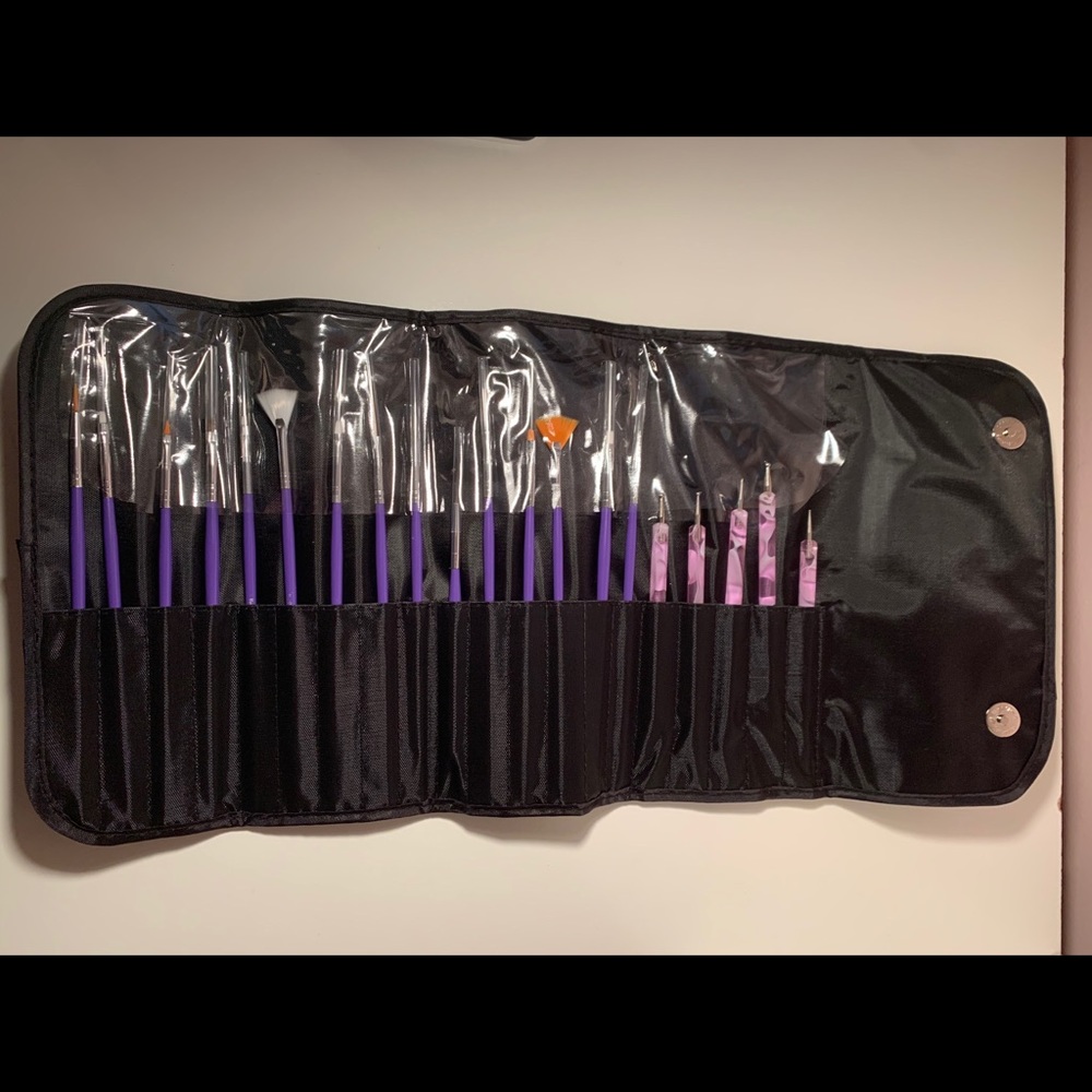 20 Piece Nail Design Kit!